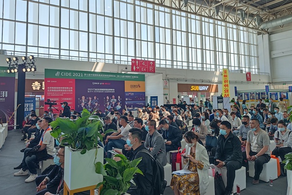 天大木门焦裕木